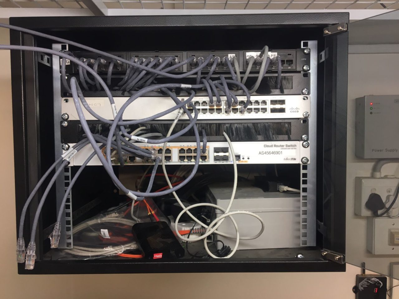 Networking and Cabling | CompuDynamics - Total IT Solutions